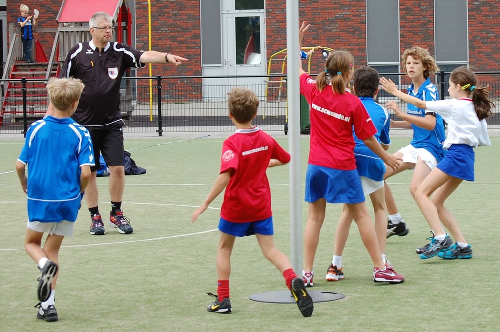 001 Tilburg D1 - Movado D1.jpg